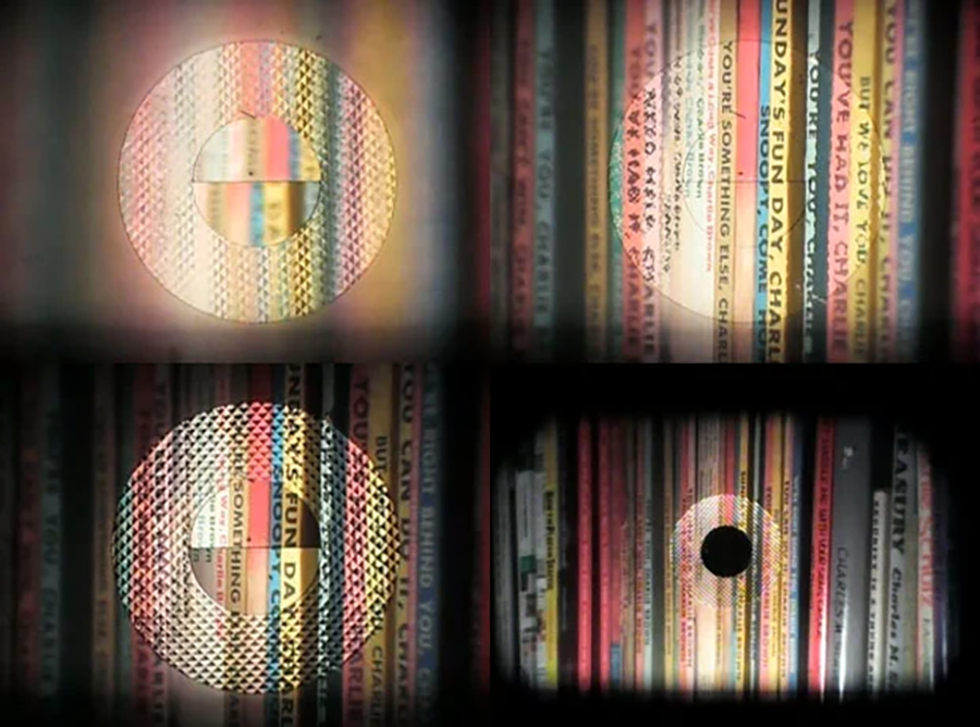 Microprism ring display